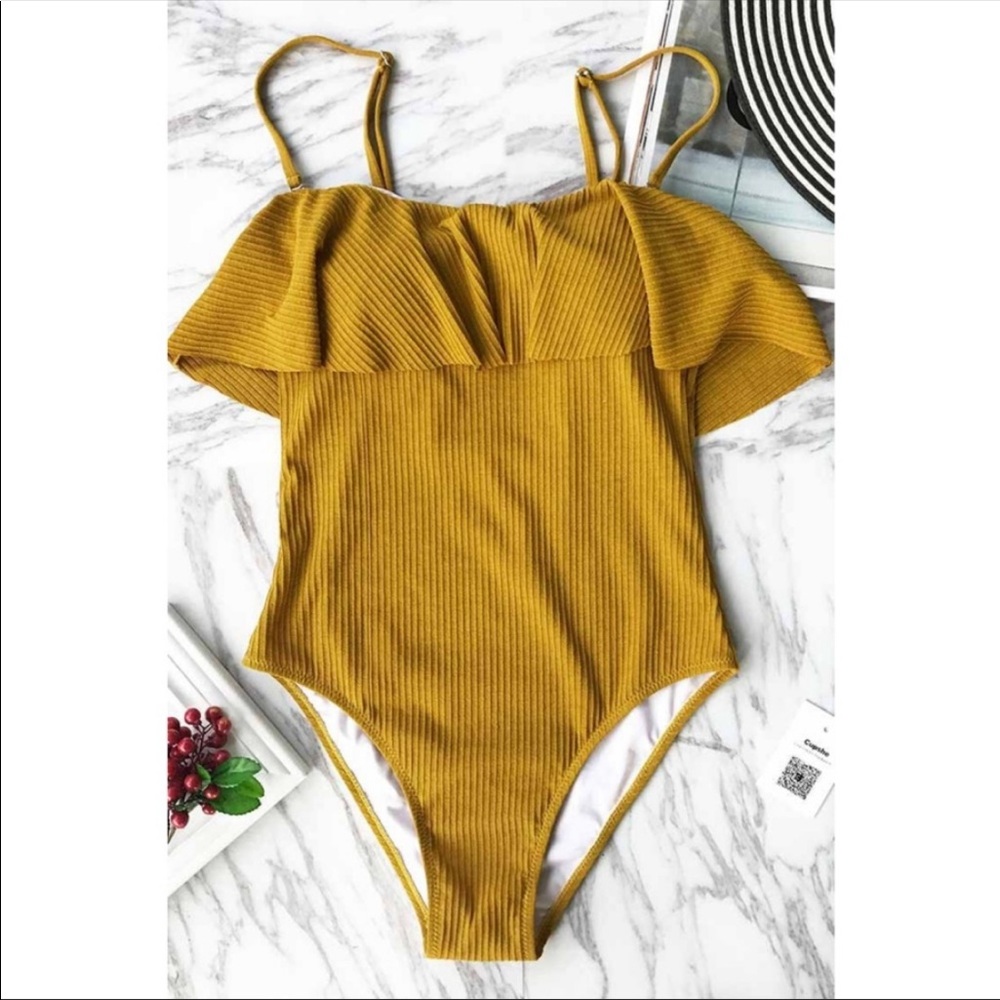 CUPSHE Arizona Sunshine One Piece XL BNWT